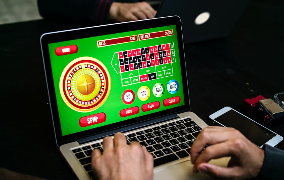 casino games on laptop